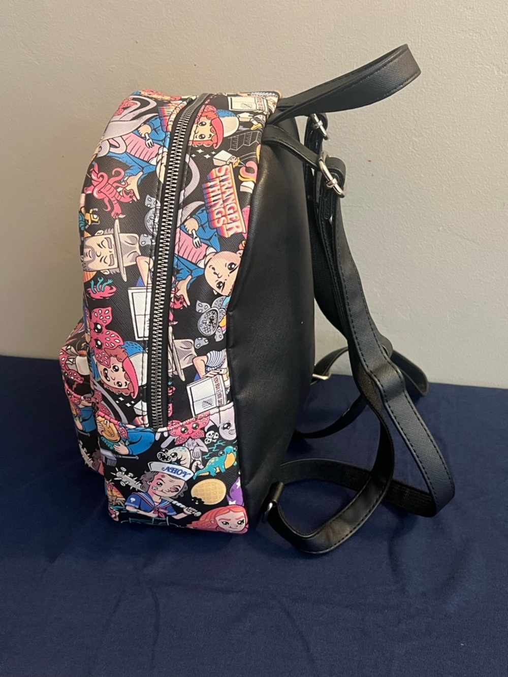 Stranger Things Season 3 Mini Backpack - Picture 2 of 2